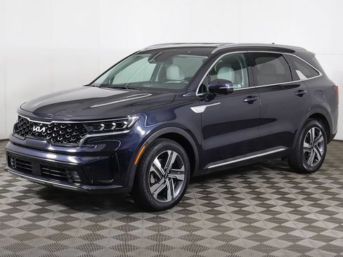 Certified 2023 Kia Sorento SX Prestige AWD/4WD image 12