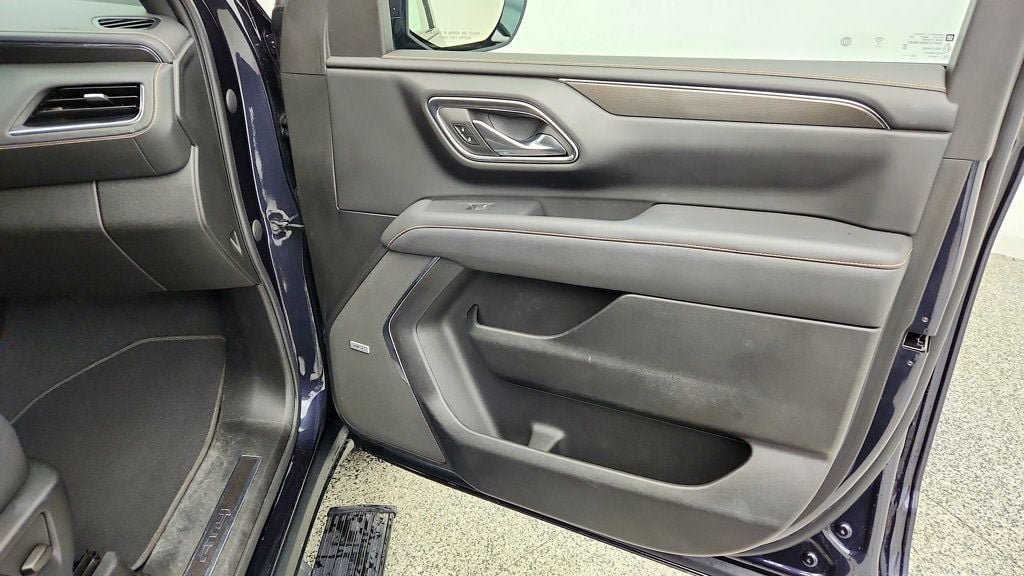 Used 2023 GMC Yukon AT4 AWD/4WD image 26