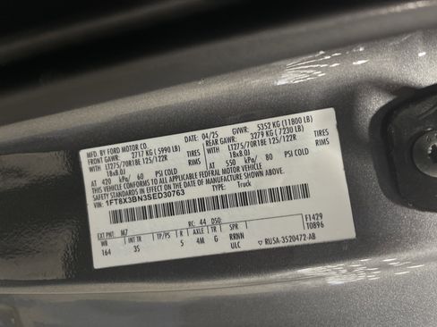 Used 2025 Ford F350 XLT w/ FX4 Off-Road Package image 27