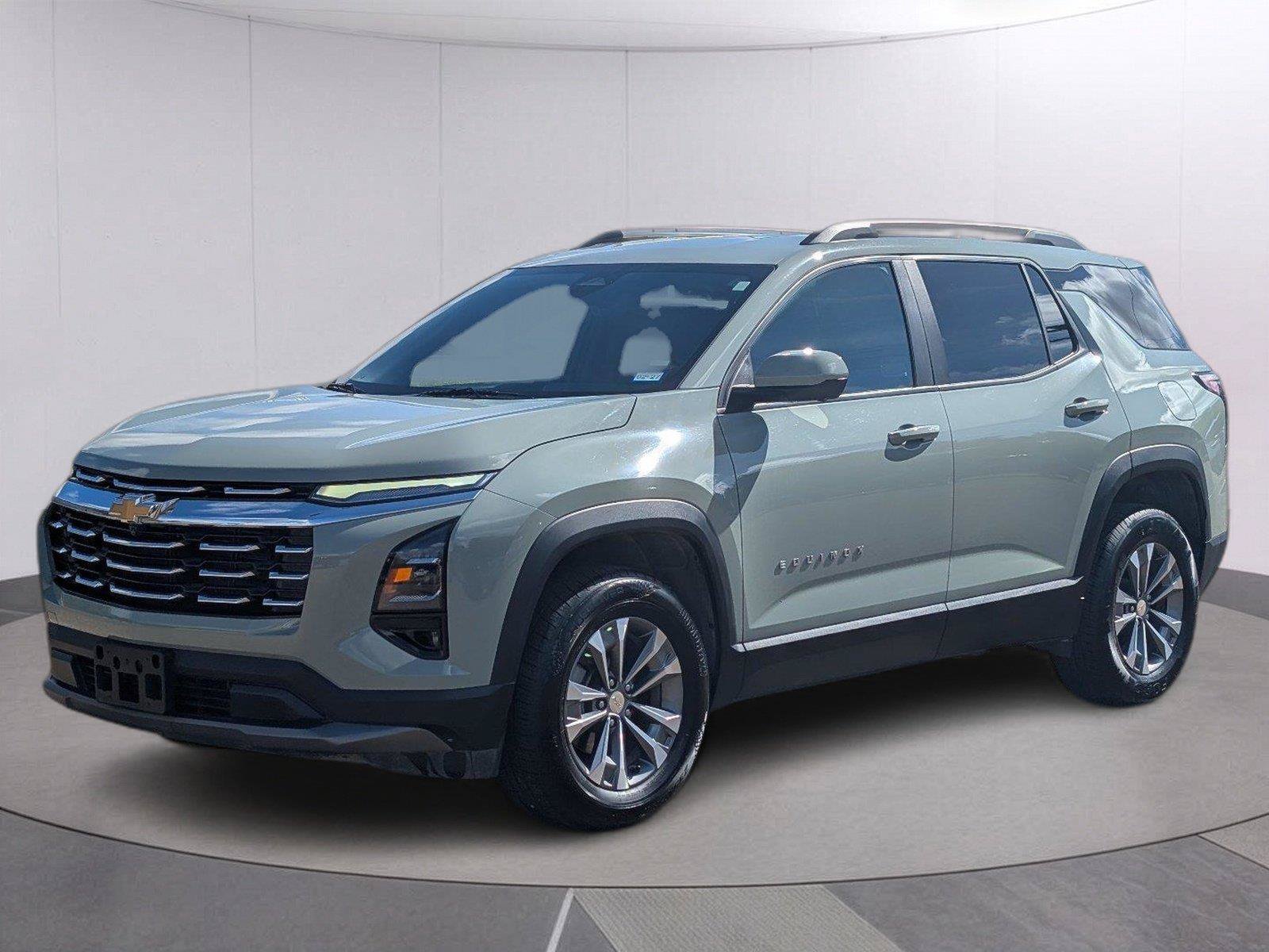 Used 2025 Chevrolet Equinox LT w/ Convenience Package II FWD image 1