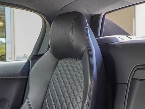 Used 2021 Audi R8 V10 w/ Premium Package image 25