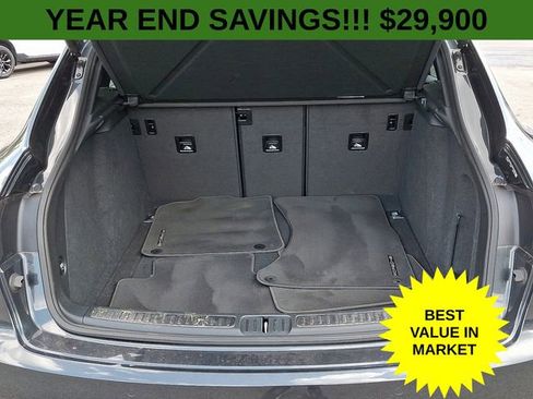 Used 2021 Porsche Macan image 36