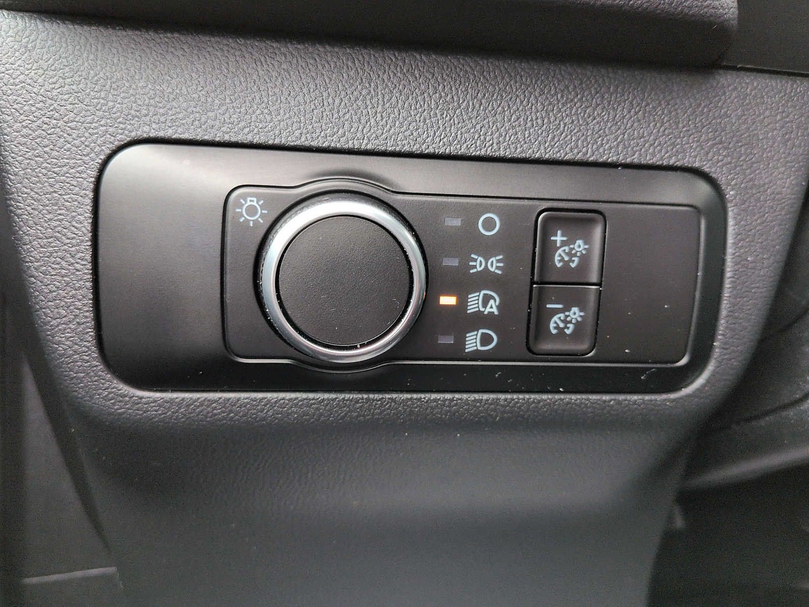 Certified 2025 Ford Escape Active AWD/4WD image 14