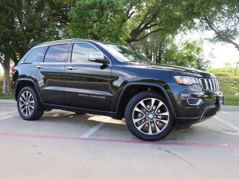 Used 2018 Jeep Grand Cherokee Limited RWD image 1