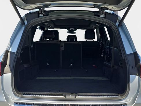 Used 2022 Mercedes-Benz GLS 450 4MATIC image 14