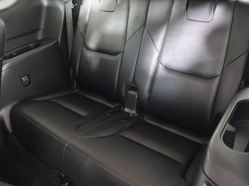 Used 2023 MAZDA CX-9 Touring image 22