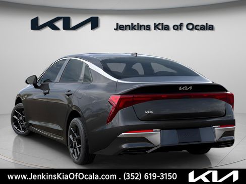 New 2026 Kia K5 LXS image 8