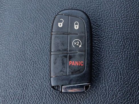 Used 2022 Jeep Compass Limited AWD/4WD image 32