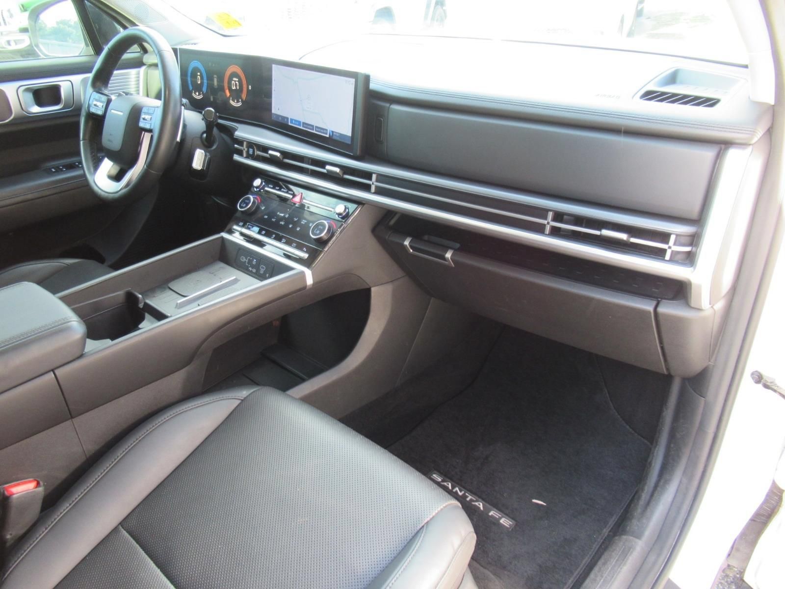Used 2024 Hyundai Santa Fe XRT AWD/4WD image 11