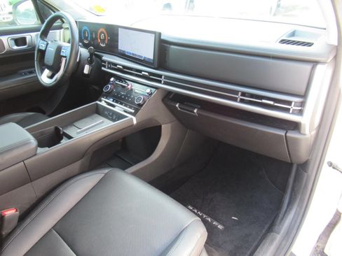Used 2024 Hyundai Santa Fe XRT AWD/4WD image 11