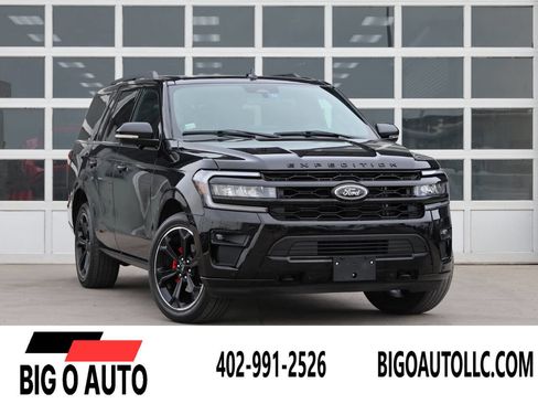 Used 2023 Ford Expedition Limited AWD/4WD image 1