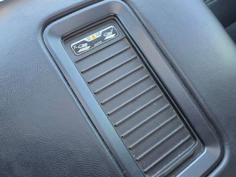 Used 2018 GMC Sierra 2500 Denali image 25