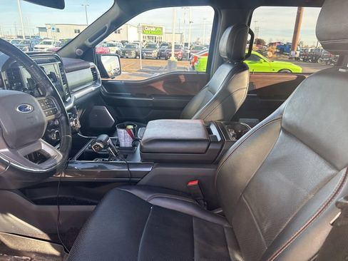 Used 2021 Ford F150 Lariat w/ Equipment Group 502A High image 10