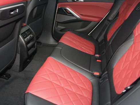 New 2026 BMW X6 xDrive40i w/ Executive Package image 22