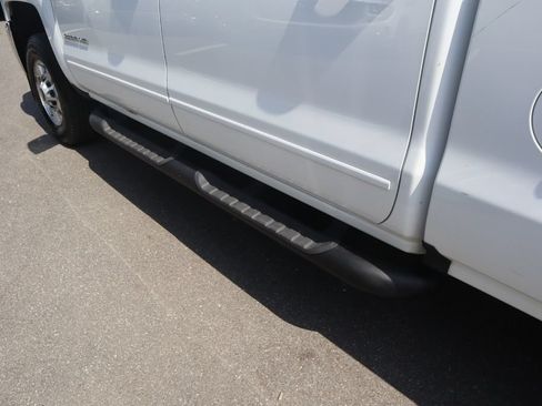 Used 2019 Chevrolet Silverado 2500 LT AWD/4WD image 28