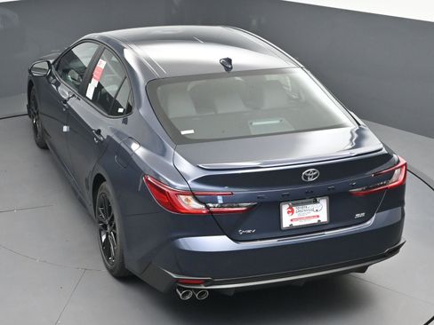 New 2026 Toyota Camry SE image 32