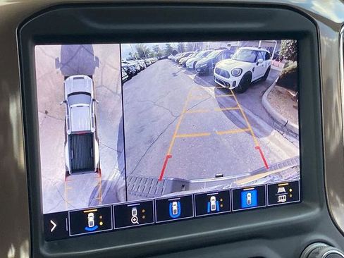 Used 2023 Chevrolet Silverado 3500 High Country image 11