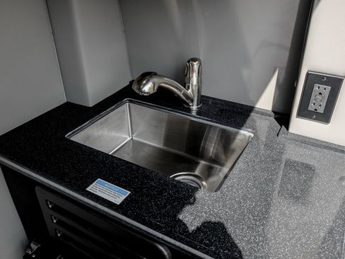 New 2024 Mercedes-Benz Sprinter 3500 image 41