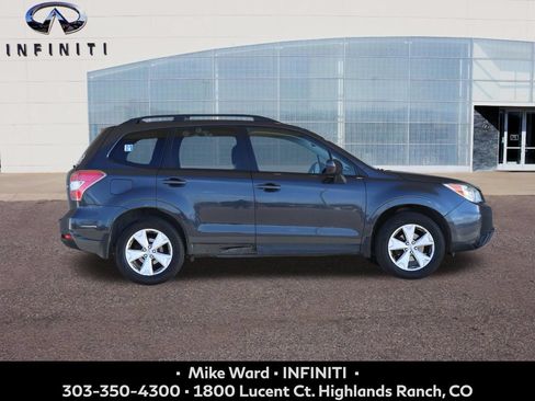 Used 2016 Subaru Forester 2.5i Premium w/ All-Weather Package AWD/4WD image 7