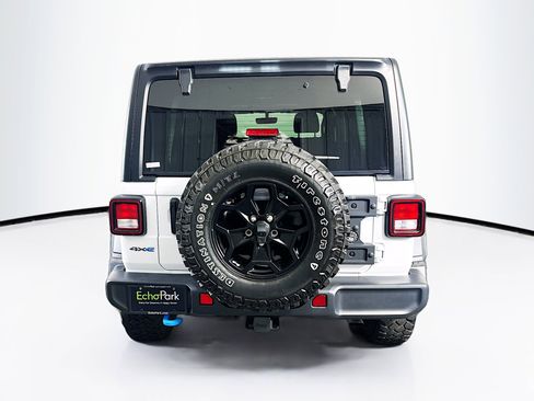 Used 2023 Jeep Wrangler Unlimited w/ Cold Weather Group AWD/4WD image 7