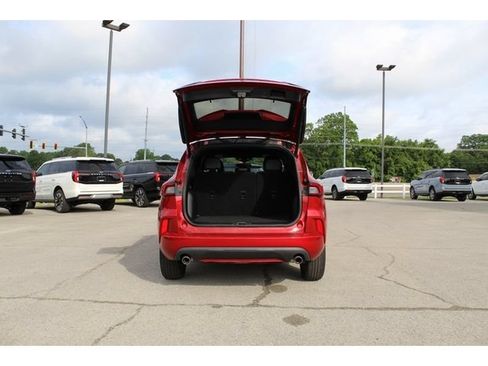 Used 2023 Ford Escape ST-Line w/ Cold Weather Package FWD image 15