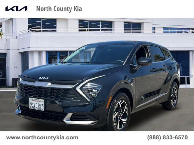 Used 2025 Kia Sportage LX FWD image 1