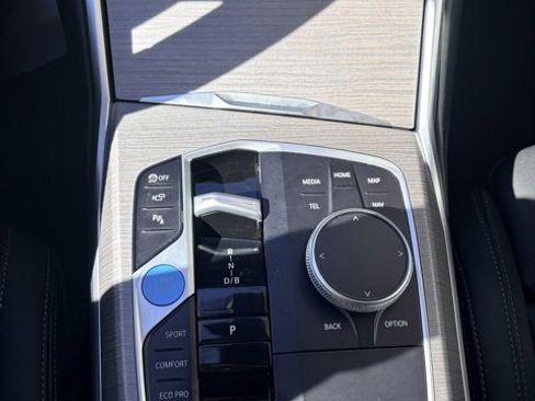 Used 2025 BMW i4 xDrive40i w/ Premium Package image 14