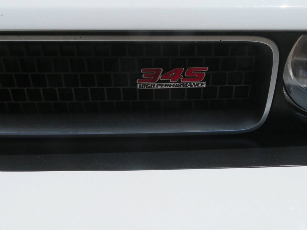 Used 2010 Dodge Challenger R/T RWD image 14