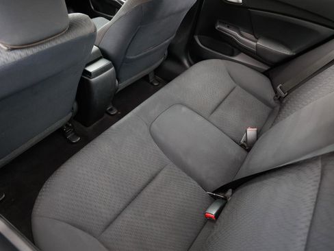 Used 2014 Honda Civic LX image 10