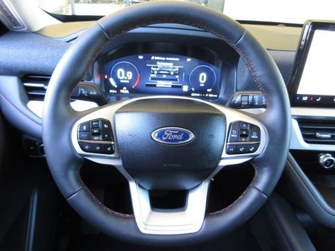 New 2026 Ford Explorer Active image 14