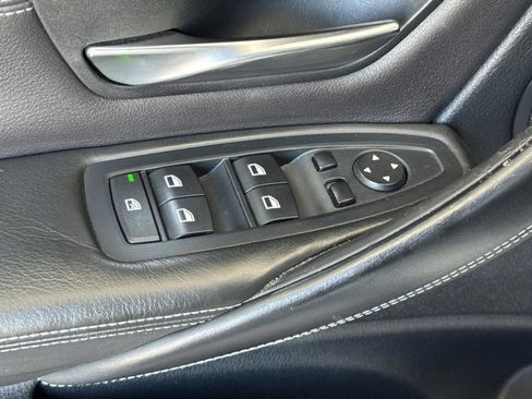 Used 2015 BMW M3 RWD image 12