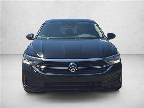 Used 2024 Volkswagen Jetta S FWD image 2