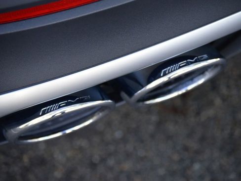 Used 2025 Mercedes-Benz GLE 53 AMG 4MATIC image 16