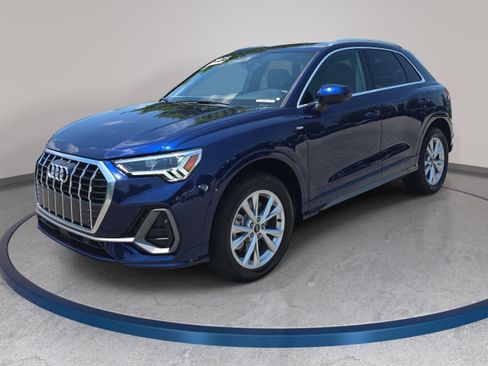 Used 2025 Audi Q3 2.0T Premium AWD/4WD image 1
