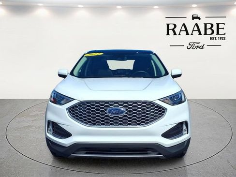 Used 2024 Ford Edge SEL w/ Convenience Package AWD/4WD image 2