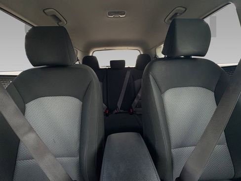 Used 2022 Kia Soul LX w/ Technology Package image 2