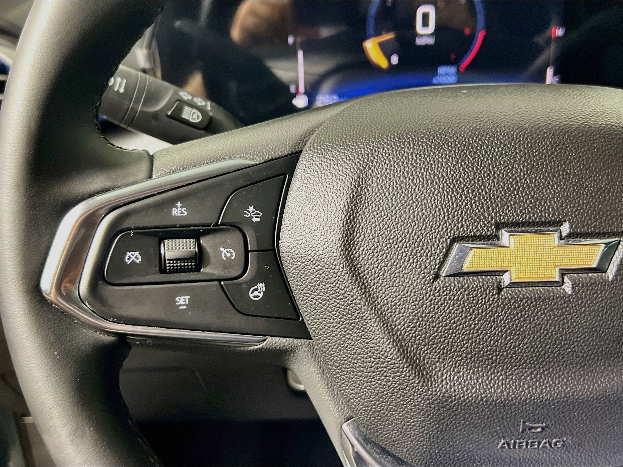 Used 2025 Chevrolet Trax LT w/ Driver Confidence Package FWD image 18