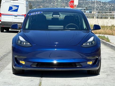 Used 2022 Tesla Model 3 Long Range AWD/4WD image 9
