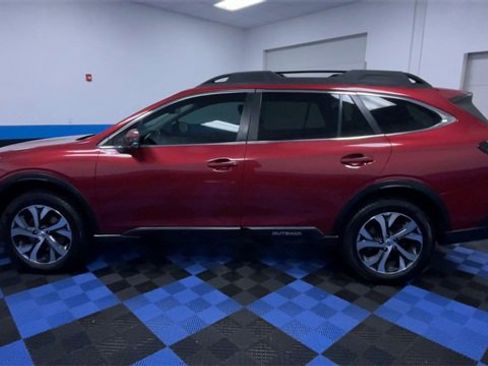Used 2021 Subaru Outback Limited image 5