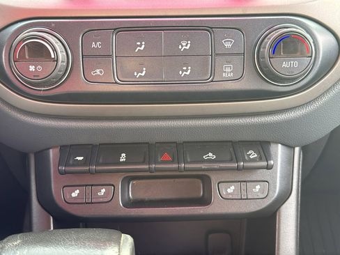 Used 2018 Chevrolet Colorado Z71 image 20