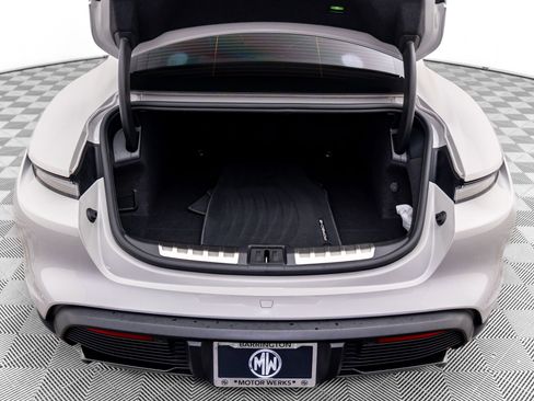 Certified 2024 Porsche Taycan GTS image 32