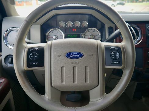Used 2008 Ford F350 XL image 8