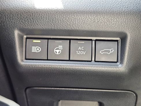 Used 2024 Toyota Grand Highlander AWD Hybrid image 23