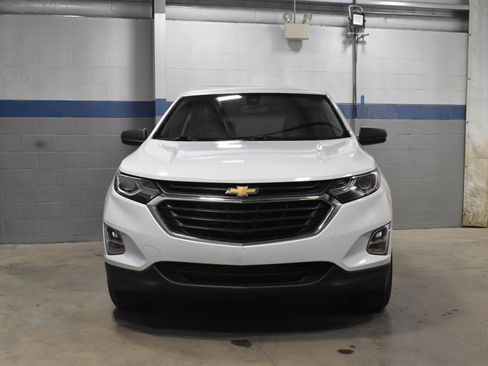 Used 2020 Chevrolet Equinox LS w/ LS Convenience Package FWD image 29