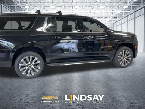 New 2026 Chevrolet Suburban High Country w/ Sun And Tow Package AWD/4WD image 2
