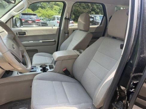 Used 2011 Ford Escape XLT w/ Cargo Pkg FWD image 15