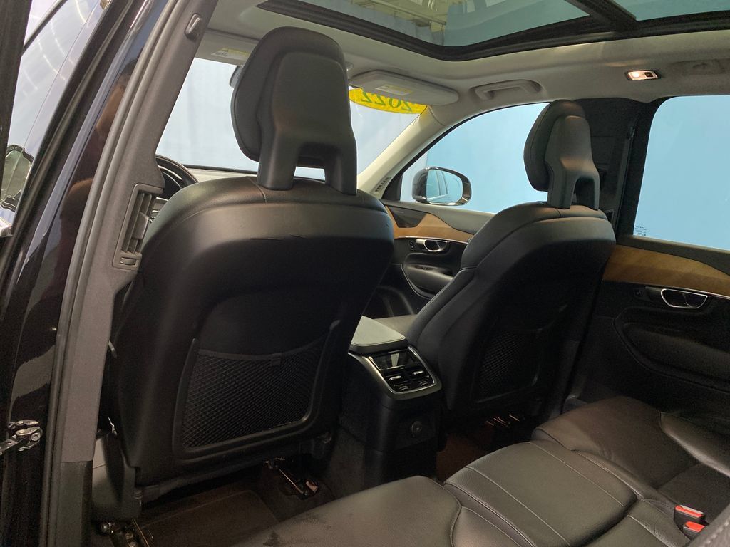 Used 2022 Volvo XC90 T8 Inscription Expression w/ Advanced Package AWD/4WD image 26