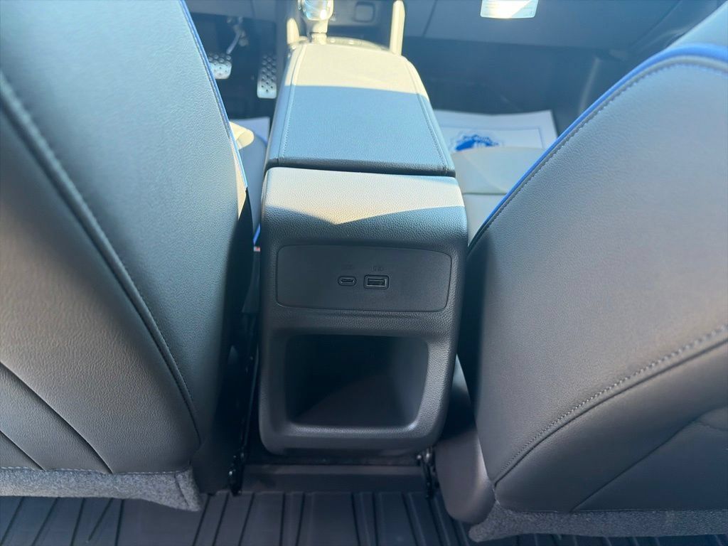 New 2026 Buick Envista Sport Touring w/ Convenience I Package FWD image 13
