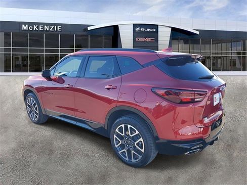 Used 2024 Chevrolet Blazer RS image 3