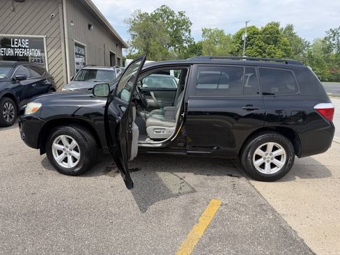 Used 2008 Toyota Highlander 4WD image 32